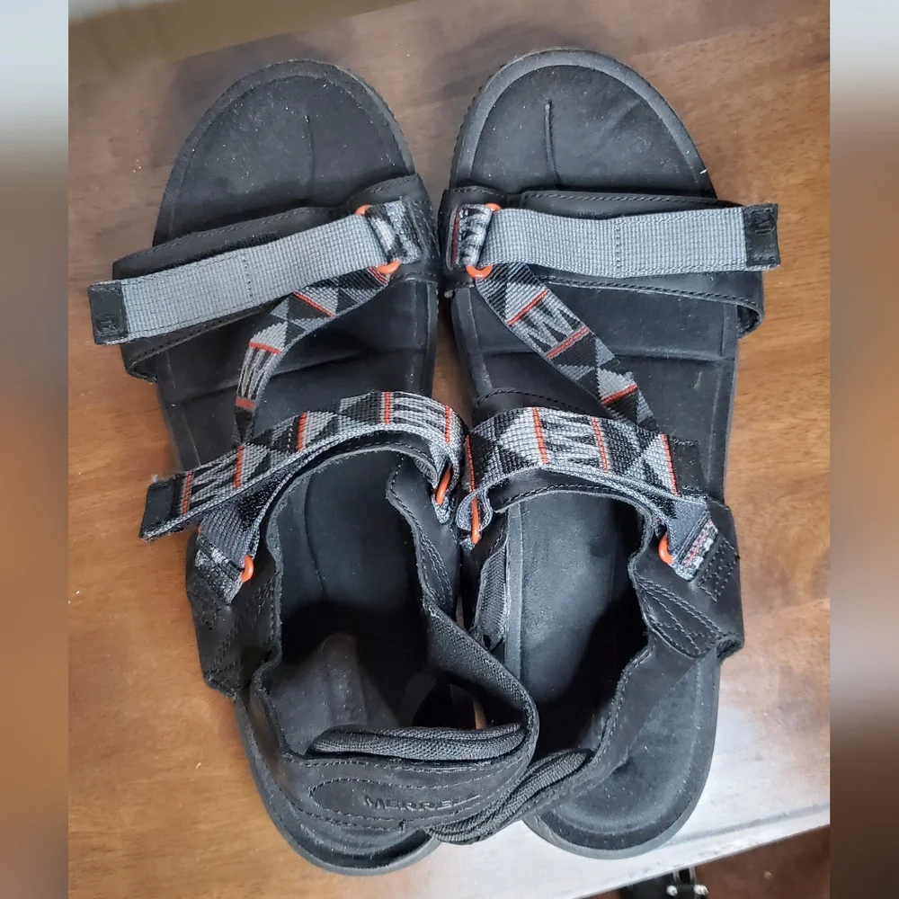 Merrell Sandals Size 11